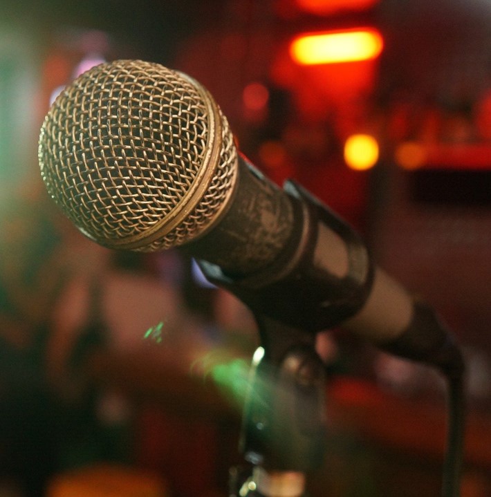 Micro synonyme de show